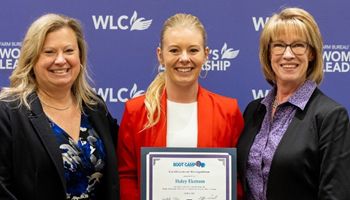 Ekstrom Completes National Leadership Program