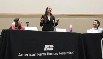 Aina Perez Finishes in Top Sixteen of American Farm Bureau Collegiate Discussion Meet