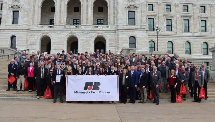  Over 180 Minnesota Farmers Take to the State Capitol