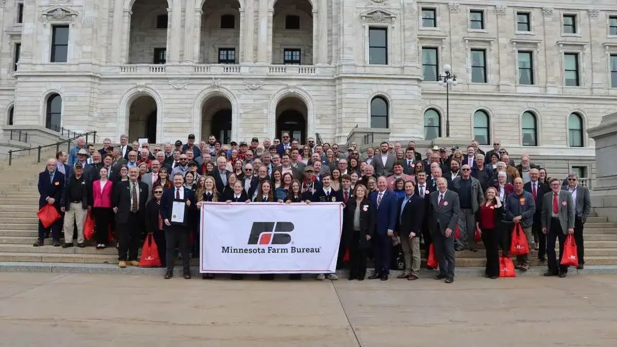 Minnesota Farm Bureau Members gather on the steps of the state capitol